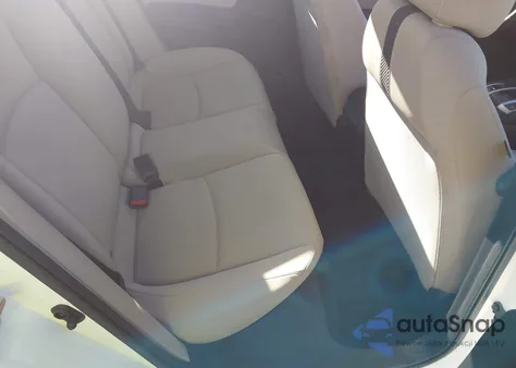 2016 Honda Civic Lx z USA, uszkodzony, nr VIN 19XFC2F52GE058130